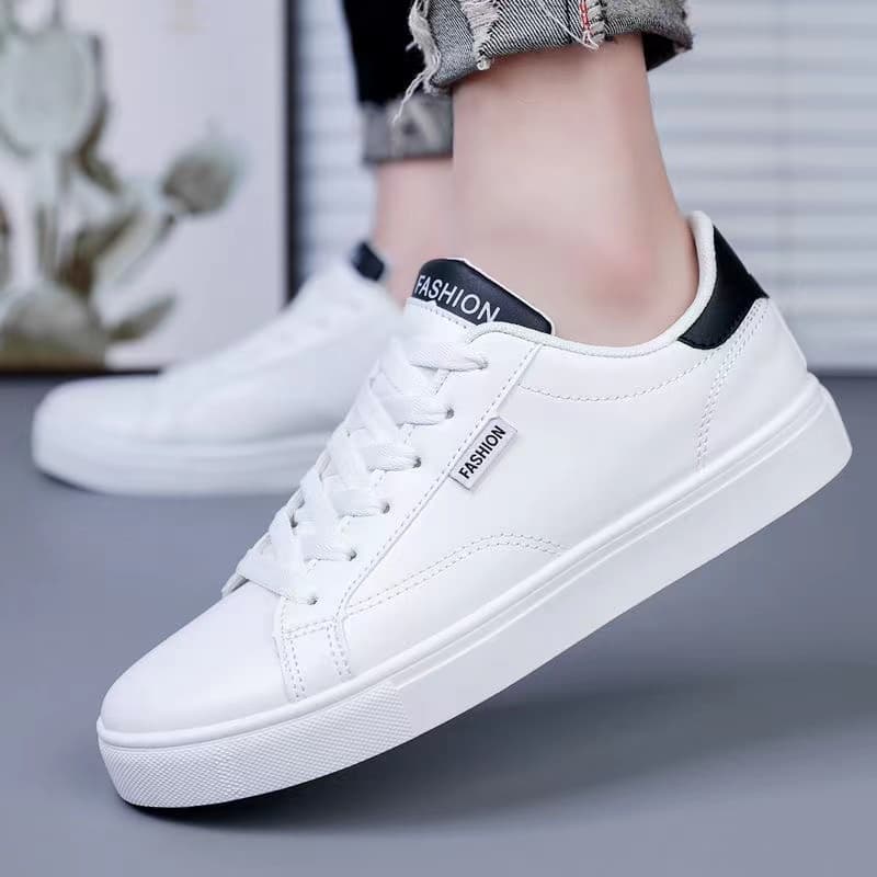 รองเท้าสีขาวสําหรับผู้ชาย อัปเปอร์ระบายอากาศ พื้นรองเท้าทนต่อการสึกหรอ รองเท้าบาส