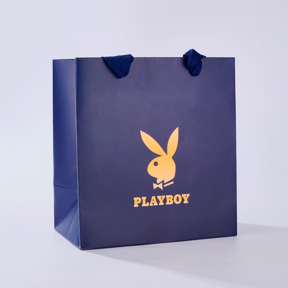 PLAYBOY กระเป๋าหิ้ว แฟชั่น วิจิตรบรรจง การให้ของขวัญ การจับคู่ ตัวเลือกแรก