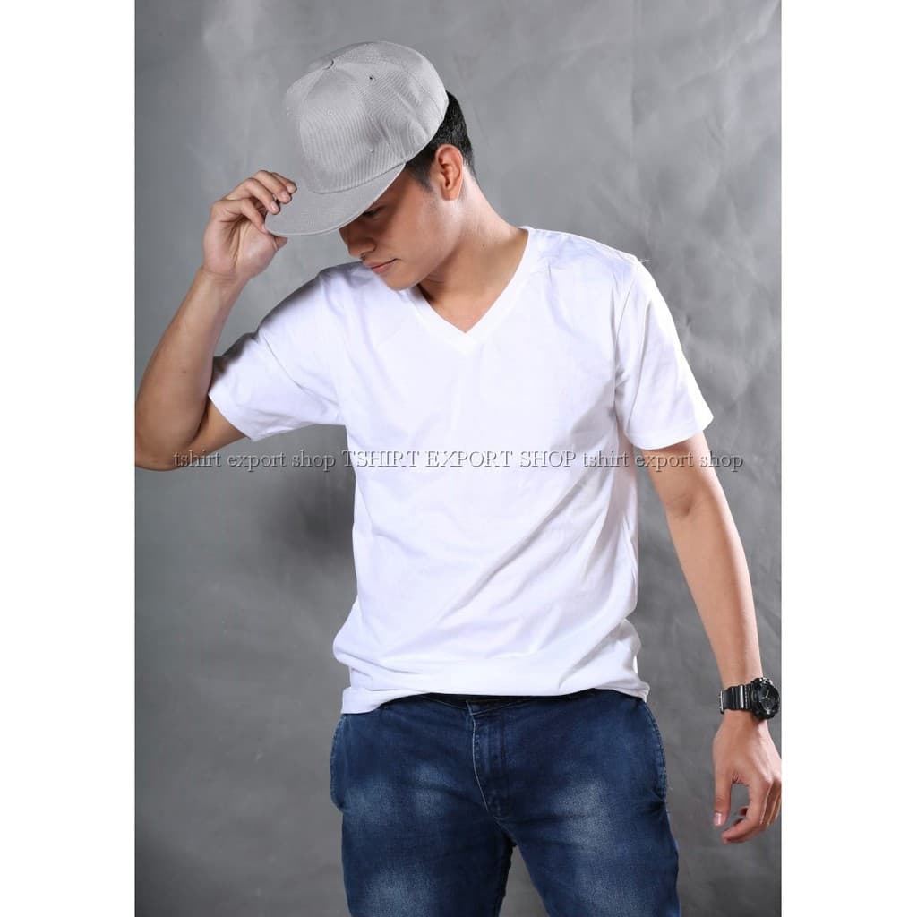เสื้อยืด แฟชั่น ผู้ชาย ทรงตรง T-Shirt Cotton 100% คอวี แขนสั้น สีขาว
