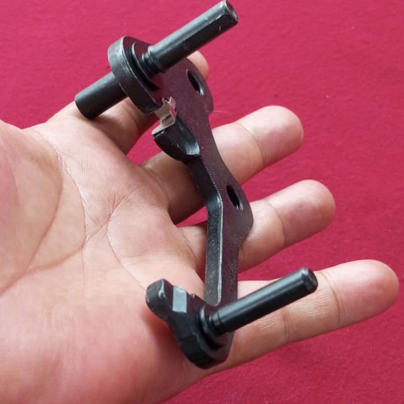 ขายึดจานเบรค ขายึดคาลิปเปอร์เบรคหน้า Yamaha Freego Lexy