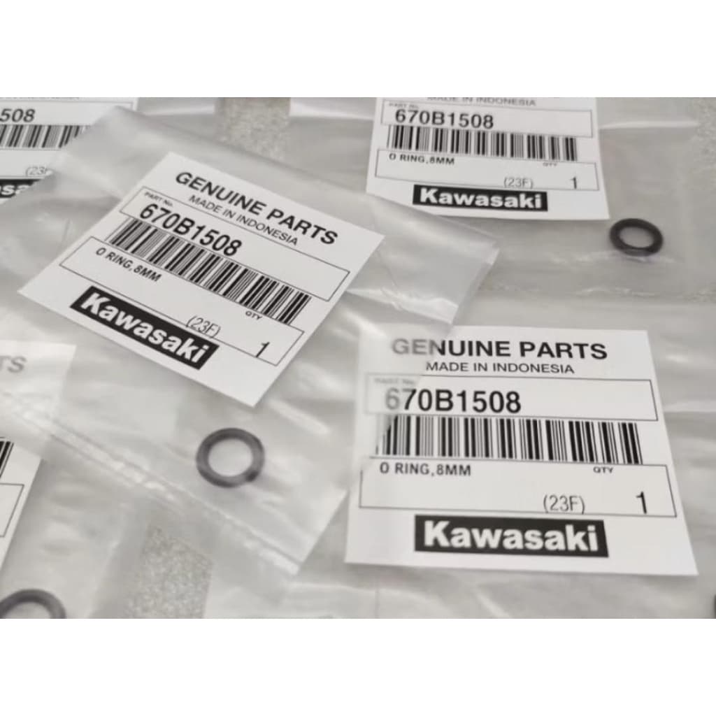 ORDING BLOCK HEAD ราคาขนาดเล็ก 1 ชิ้น KAWASAKI NINJA 150 2-STRP R RR SS KIPS OLD ใหม่ 670B1508