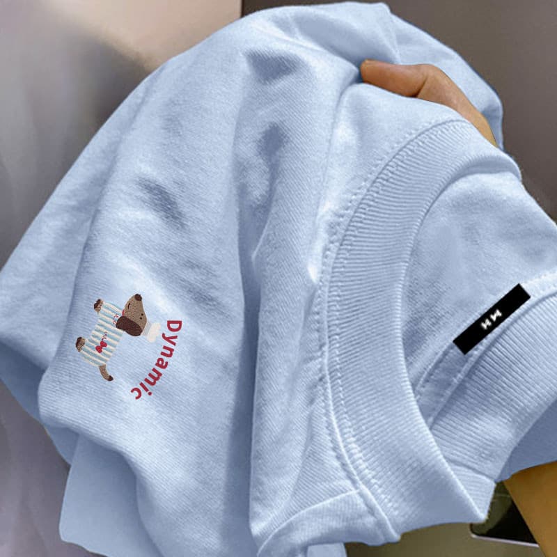 TeeTwoOneเสื้อน่ารักสไตล์เกาหลี Dachshundพิมพ์ลาย“DYNAMIC”ผ้าCOTTON100%โคตรนุ่ม OVERSIZE เสื้อ… รูปที่ 1
