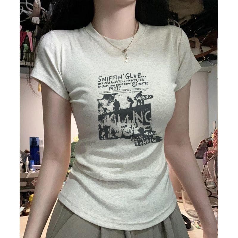 สไตล์ใหม่ของผู้หญิงเสื้อยืด ทรงสลิม แขนสั้น ทําจากผ้าฝ้าย พิมพ์ลายฤดูร้อนใหม่ ท๊อป