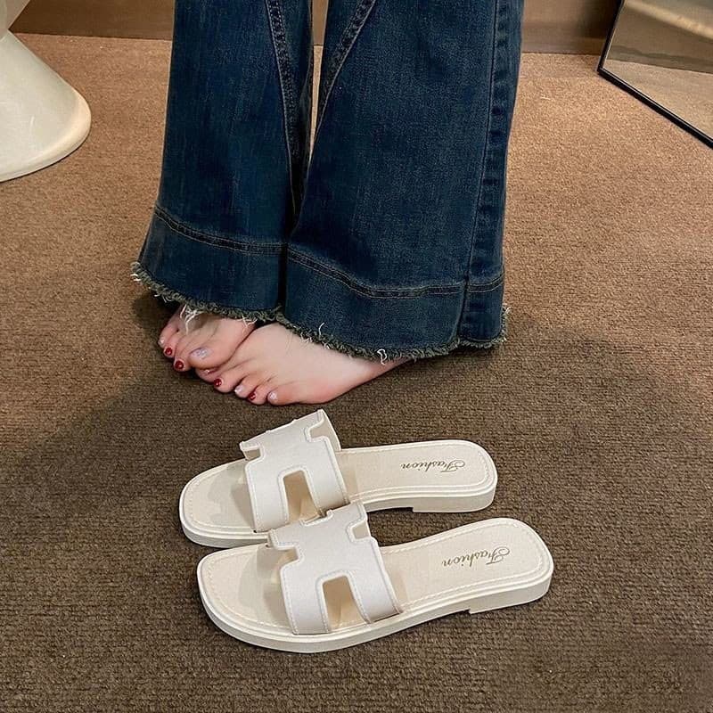 Icy.Sport รองเท้าแตะผู้หญิงแบบ shit-stepping soft-soled สําหรับฤดูร้อน สวมใส่ง่ายและเหมาะทั้งการเดินทางและวันส…