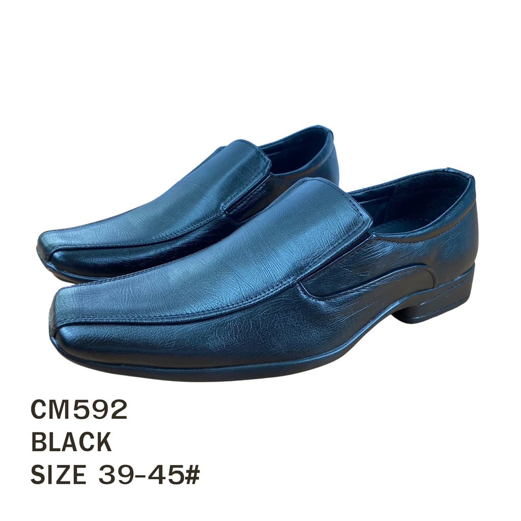 CSB รองเท้าทํางานชาย CM592 หน้ารองเท้าเรียวยาว สไตส์แฟชั่นใส่ได้กับทุกชุด