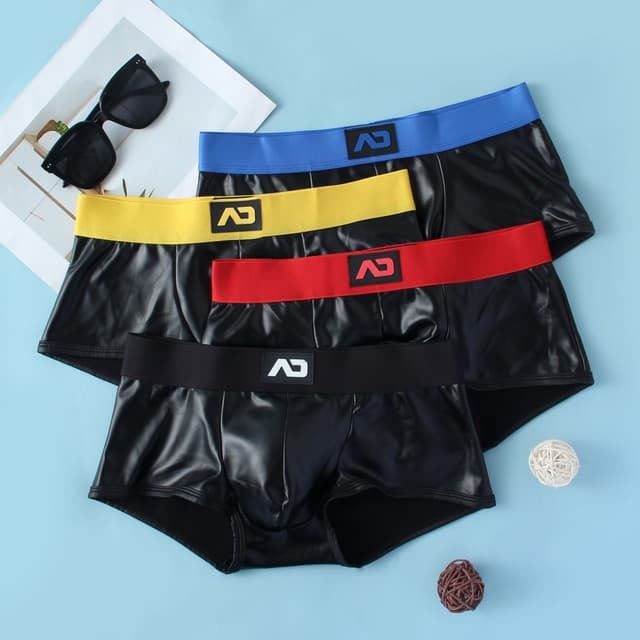 มาใหม่ล่าสุด กางเกงในชาย ทรงboxer ผ้าหนังเทียม PU กางเกงในเซ็กซี่สําหลับผู้ชาย