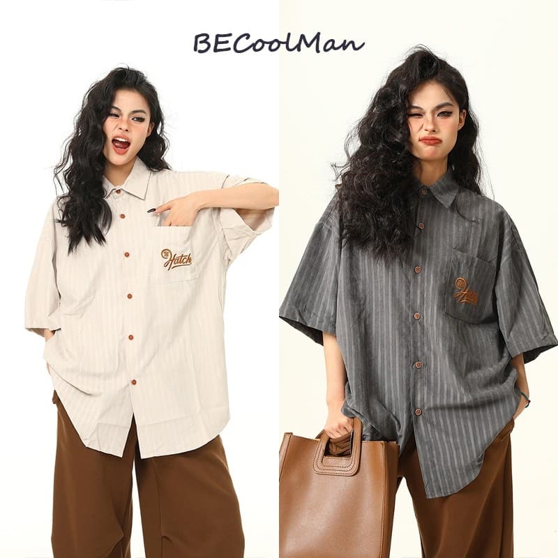 BECoolMan เสื้อเชิ้ตผู้ชาย ลายทาง สไตล์อเมริกัน แนววินเทจ ยอดนิยม คนส่วนน้อย สไตล์ญี่ปุ่น ลําลองแมทช์ลุคง่าย…