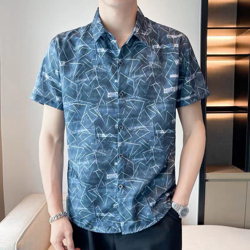 เสื้อเชิ้ตแขนสั้นพิมพ์ลายโพลีเอสเตอร์ 100% สีน้ําเงินส้นเขียว M-3XL เทศกาลสงกรานต์