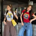 SpinnyHouse เสื้อยืด ทรงเข้ารูป สกรีนลายแน่นๆเท่ๆ สไตล์สตรีทสุด ใส่แล้วดูผอม เสื้อเอวคอด ผ้าร่องยืด…