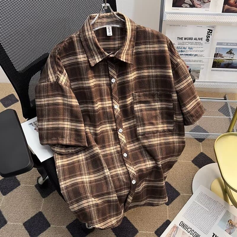 เสื้อเชิ้ตลายสก๊อต Unisex สําหรับผู้ชาย ถ่ายรูปย้อนยุคเกาหลี แฟชั่นผู้ชายกําลังเป็นที่นิยมใน TikTok และ IG…
