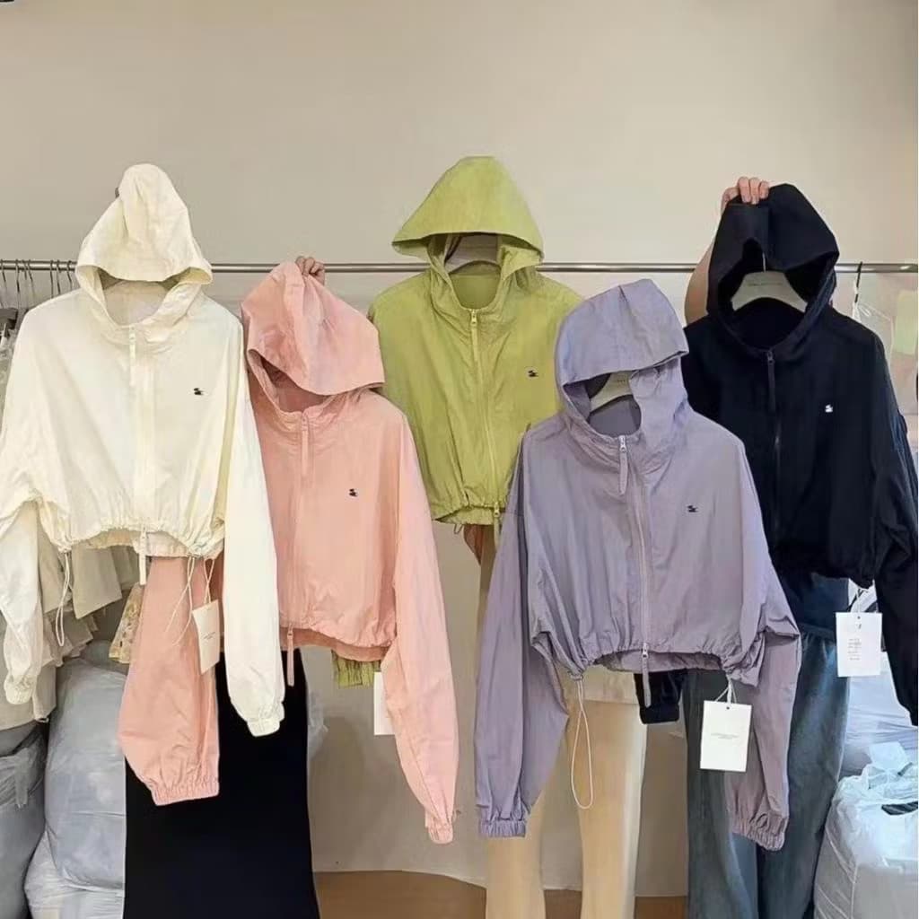 M-4XL เสื้อผ้ากันแดด UV UPF50+ เสื้อคลุมผู้หญิง เสื้อคลุมกันแดด เสื้อคลุมผ้าร่ม แขนยาวมีฮู้ด พร้อมส่ง