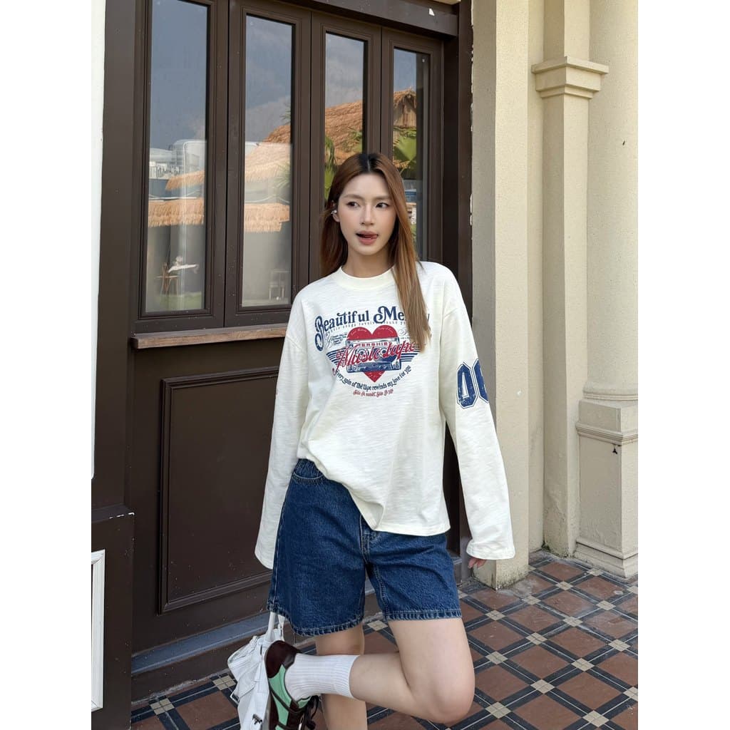 COD เสื้อยืดแขนยาวผู้หญิงผู้ใหญ่ ทรง oversize สไตล์เกาหลี เสื้อผ้าแฟชั่นผู้ใหญ่ ทรงหลวมใส่สบาย ไอเทมแฟชั่น