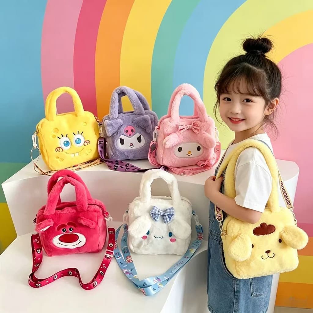 KVK.shop: กระเป๋าสะพายข้างผู้หญิง ลายการ์ตูนน่ารัก เนื้อผ้าขนนุ่ม สายสะพายปรับได้ มีหลายแบบให้เลือก KT5624