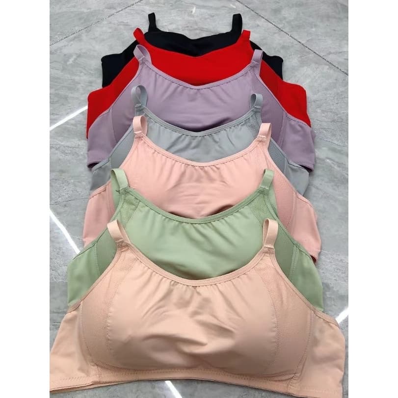 635 บราไร้โครง กระชับเก็บด้านข้างได้ดี ฟองน้ําระบายอากาศ ใส่สบาย ไม่ร้อน