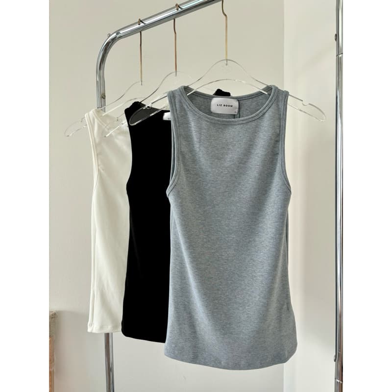 Acacia Tank เสื้อแขนกุดเรียบหรู เนื้อผ้านิ่ม ทรงเข้ารูป/ Liz room