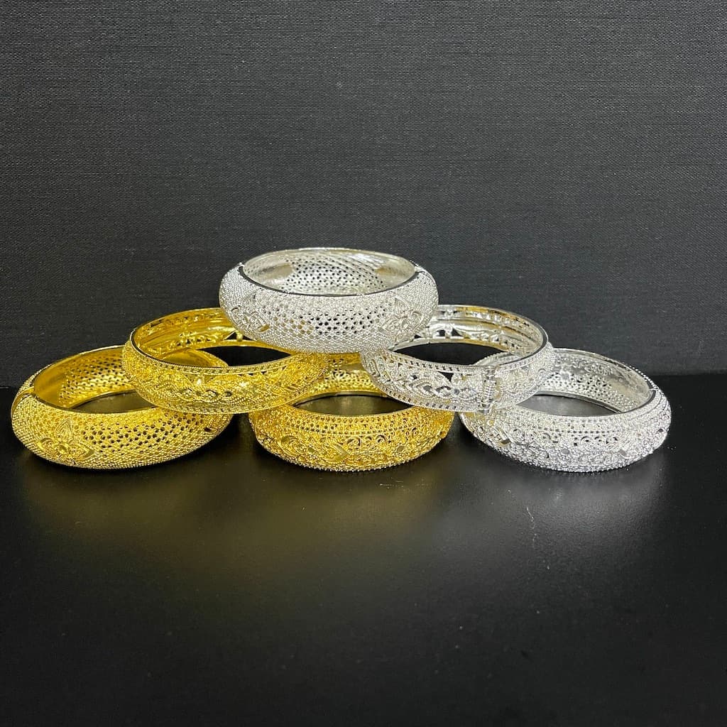 Vintage Jewelry ชุดไทยเครื่องประดับ สีเงิน กําไลข้อมือ เด็กสวมใส่ silver Bracelet 1ชิ้น