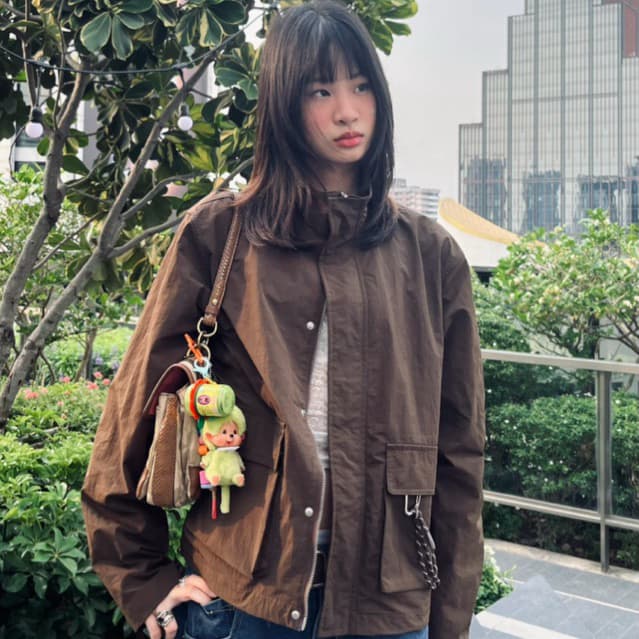 Highschool : Winter Camping 2025 Label Nylon Jacket - เสื้อแจ็คเก็ตไนล่อนคอตั้ง - OTB21288