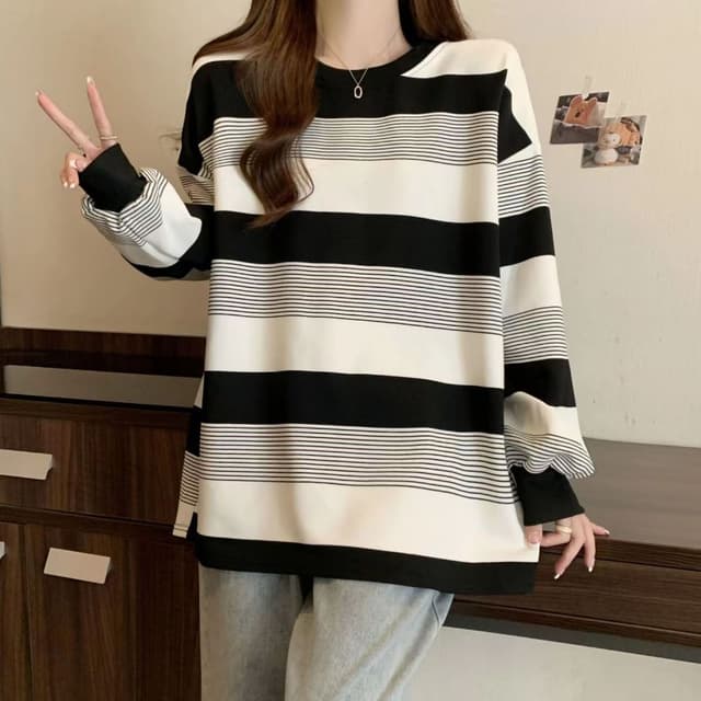ในไทย**เสื้อแขนยาวลายทางผ้าโพลี ทรงเกาหลี Y263