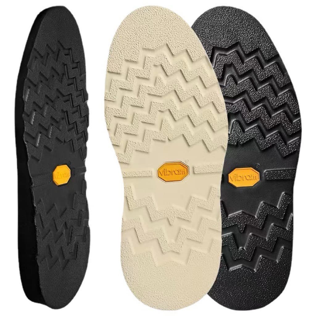 พื้นรองเท้า vibram (red wing) จากอิตาลี ความยาว 33. 50 cm กว้าง 14cm