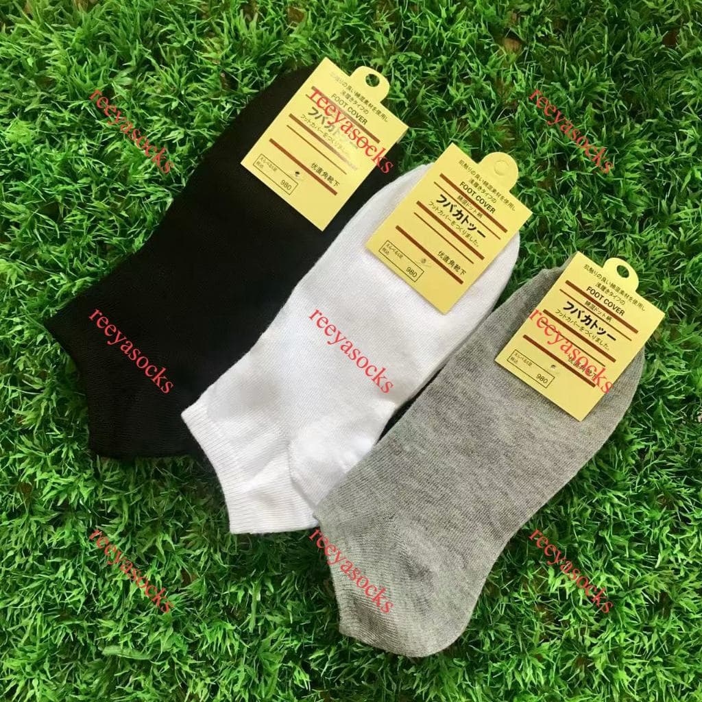 ️ถุงเท้าข้อสั้น ถุงเท้าสีพื้น แพคกิ้งป้ายแขวน🧦ถุงเท้าสไตล์ญี่ปุ่น ️ผ้านิ่ม ขาว ดํา เทา ลาย พร้อมส่งจากไทย…