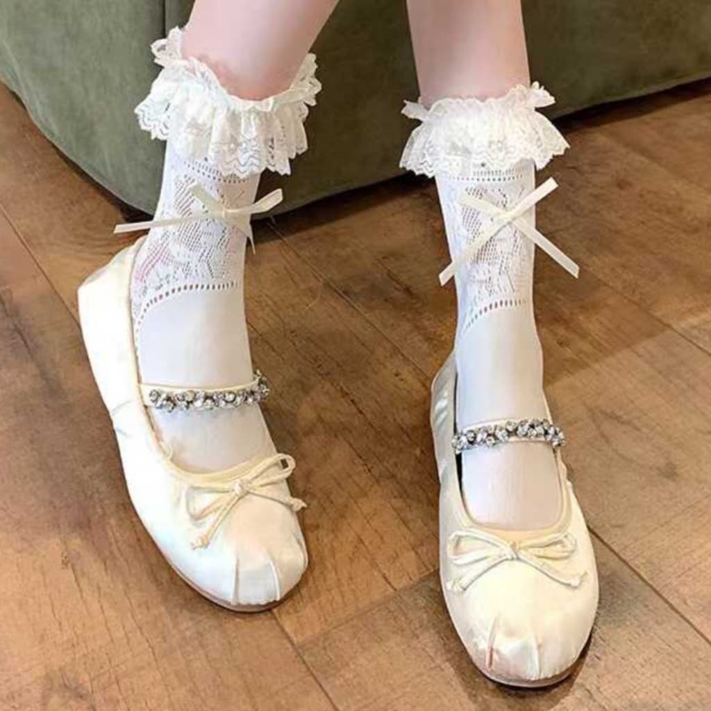 จากไทย ถุงเท้าลูกไม้ น่ารัก ผ้านุ่ม สไตล์โลลิต้า Free Size NO.103