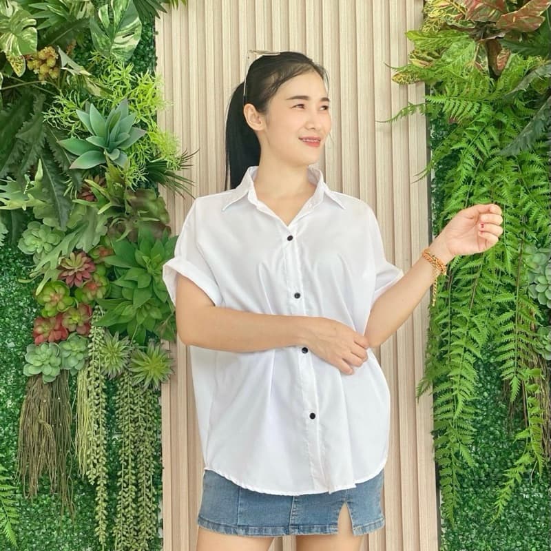 เสื้อเชิ้ตผู้หญิงแขนสั้น แขนแต่งเบิ้ล