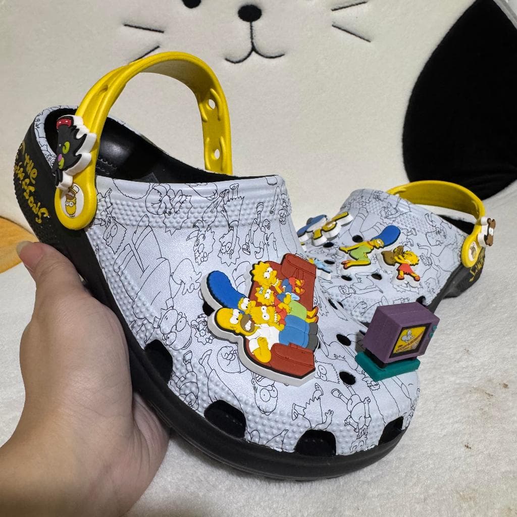 รองเท้าแตะ แบบสวม ไซส์ผู้หญิง ลายใหม่ สวย ใส่สบาย