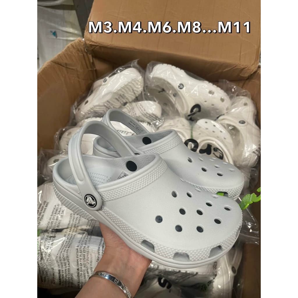 รองเท้าแตะ Crocs Classic Clog น้ําหนักเบา สวมใส่สบายทุกวัน