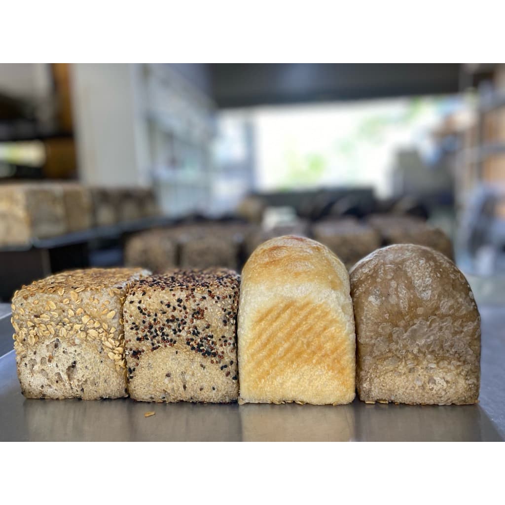 Mini Sourdough Bread 300 g ขนมปังซาวโดว์ มินิ 300 กรัม แป้งสาลีไม่ขัดสี ไม่มีน้ําตาล ยีสต์ธรรมชาติ…
