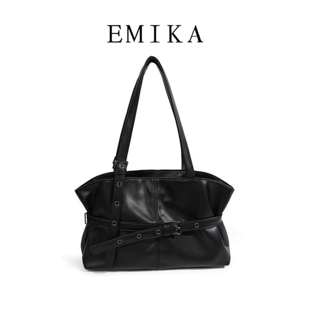 EMIKA กระเป๋าโท้ตสตรีวินเทจพรีเมียม กระเป๋าสะพายรักแร้หนังพียู ซับในรักเกาหลี แถมฟรี! จี้ห้อยสวยๆ