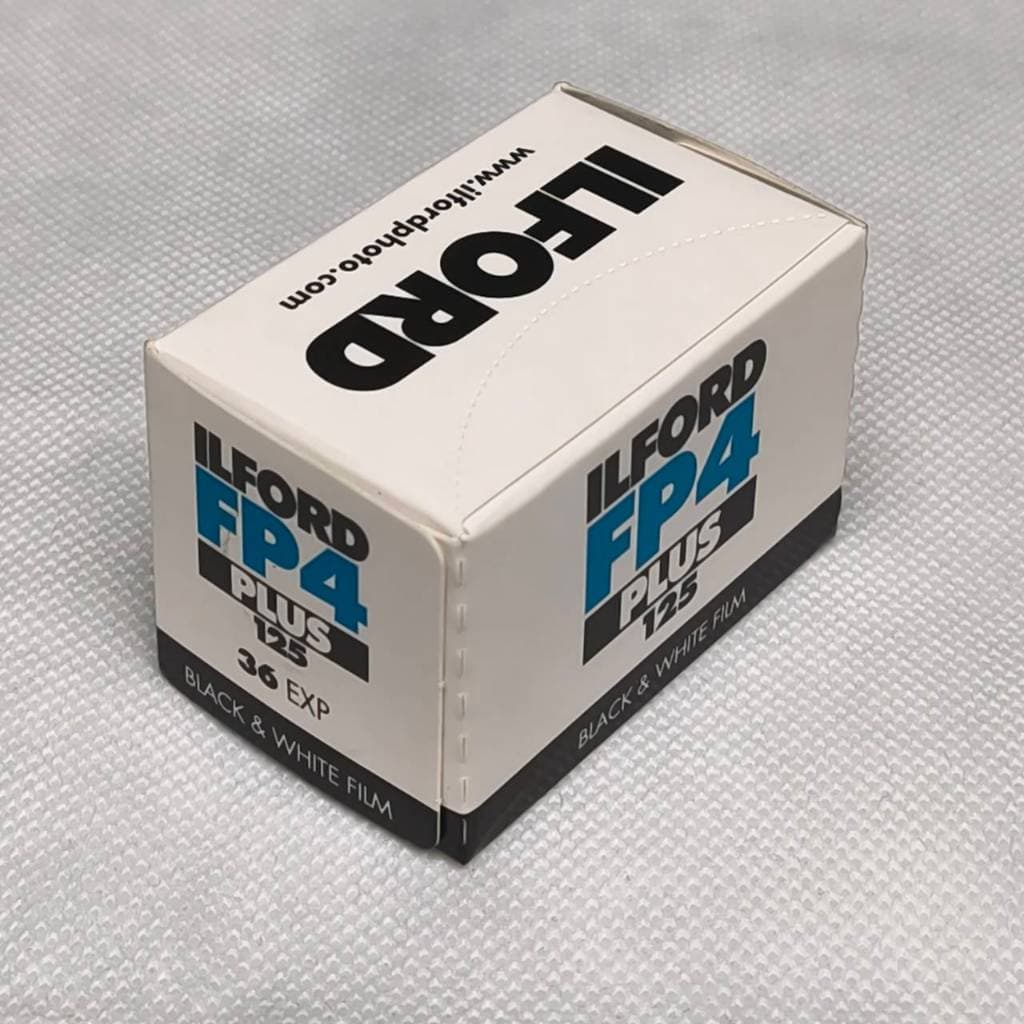 ILFORD FP4 PLUS ISO 125 – ฟิล์มขาวดํา 35mm (36 รูป)