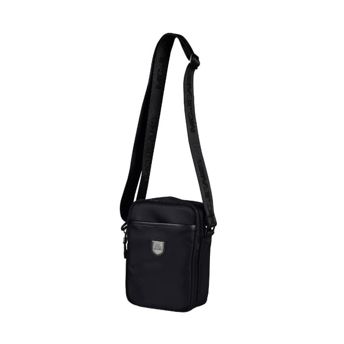 Mc JEANS กระเป๋าสะพายอเนกประสงค์ M02Z108 กระเป๋าไนลอน crossbody ขนาดเล็ก