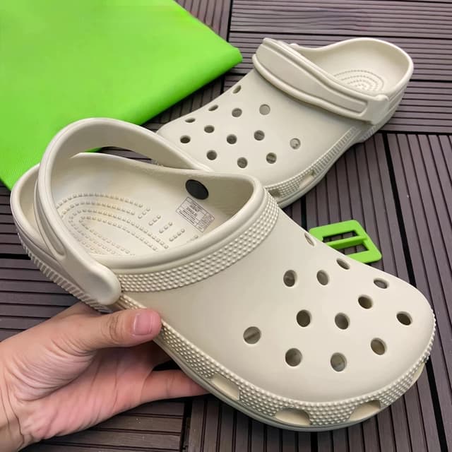 รองเท้าแตะ Classic Clog รองเท้าแตะชายหาดแบบ unisex