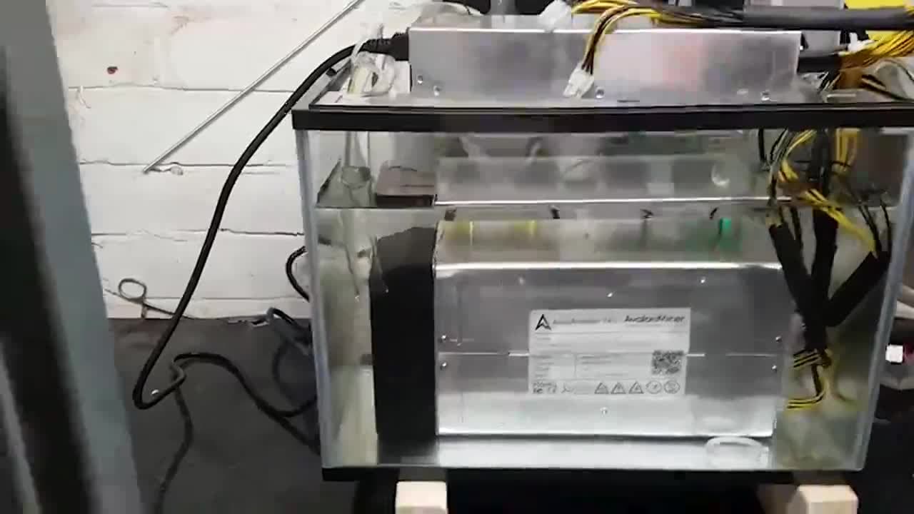 4002 น้ำมันแร่ Oil Cooling computer น้ำมันป้องกันไฟฟ้า คอมพิวเตอร์ คอมพิวเตอร์ PC Bitcoin ขนาด 5 ลิตร Dmas รูปที่ 1