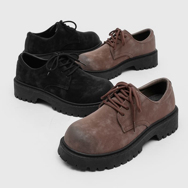 Size39-46 45 รองเท้าหนังหัวโต ผู้ชายรองเท้าหนังผู้ชายเพิ่มความสูงรองเท้าหนังรองเท้าหนังสีเหลืองรองเท้าหนังหนัง… รูปที่ 1