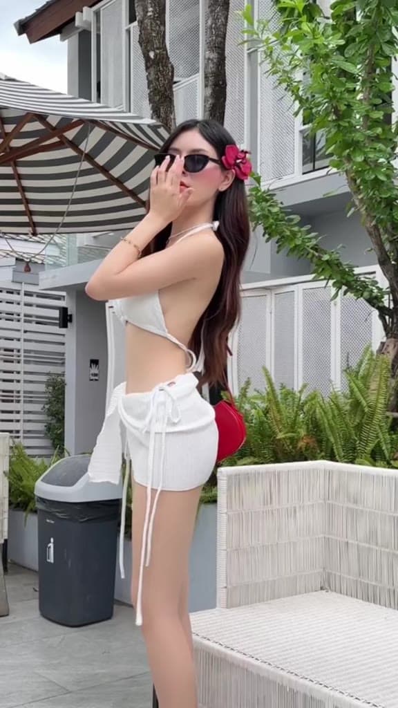 SpinnyHouse เซ็ตบิกีนี่ 3 ชิ้น ชุดบิกีนี่ + ผ้าคลุม ผ้าเปลือกไม้ 🍒 ใส่เที่ยวทะเล สาวอวบใส่ได้ รุ่น…