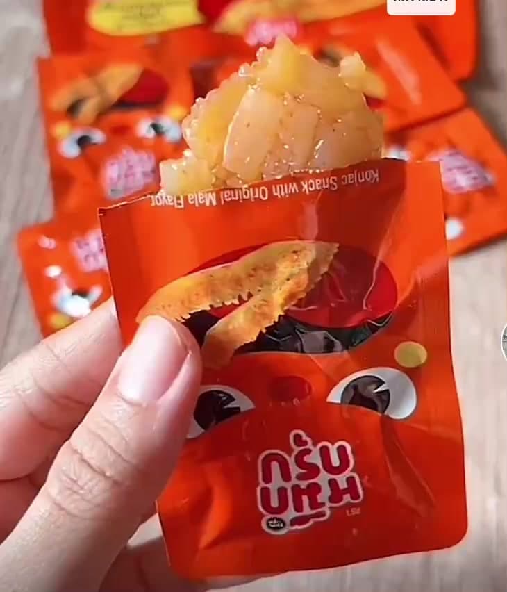 ️ส่งด่วน🐙หมึกกรุบเส้นบุกปรุงรสหม่าล่า เผ็ด ดั้งเดิม น้ำจิ้มงา ปูผัดผงกระหรี่ ก๋วยเตี๋ยวเรือ มาใหม่ 50 กรัม…