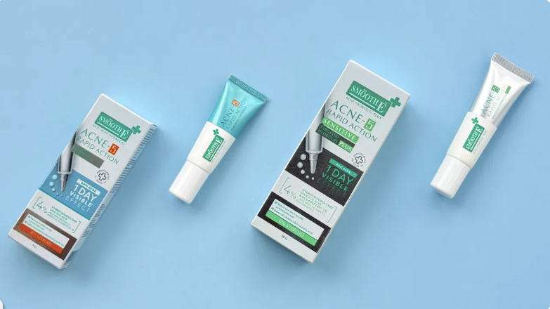 รีวิวเจลแต้มสิว Smooth E ทั้ง 2